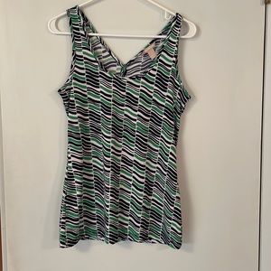 💕5/$25 closet clean out💕 Banana Republic tank